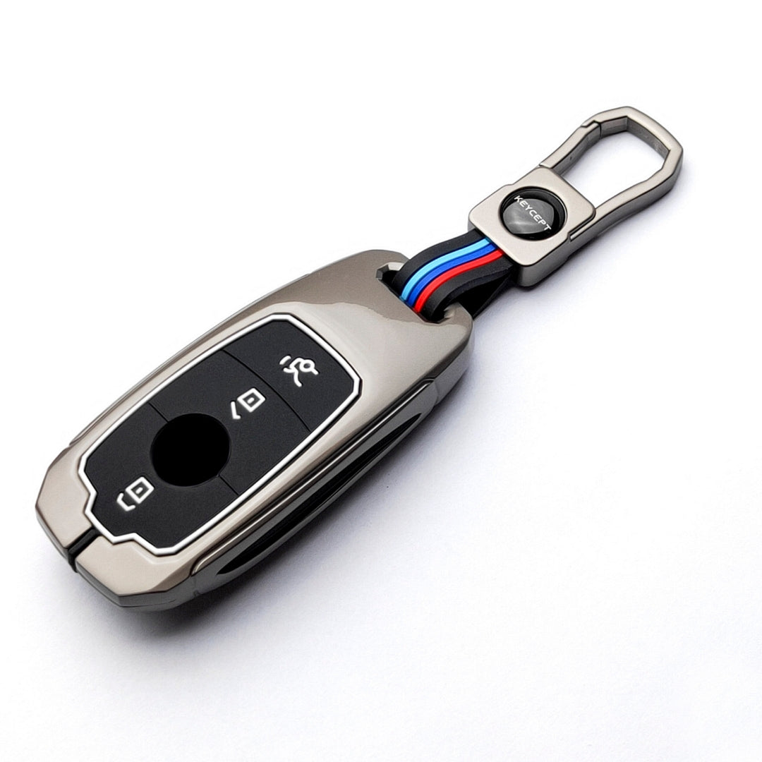 Mercedes Benz Metal Alloy Key Cover with Keychain (Type M1)