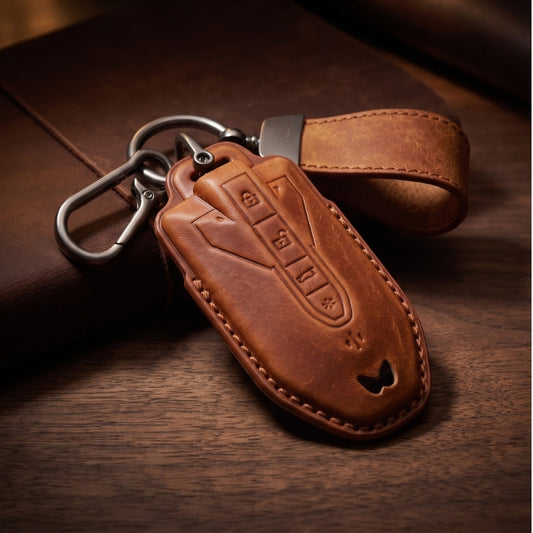 Mahindra Vintage Leather Car Key Cover with Keychain (Type K9)